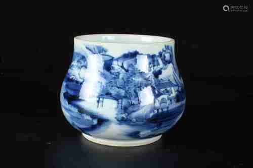 A CHINESE BLUE AND WHITE PORCELAIN CENSER, KANGXI PERIOD