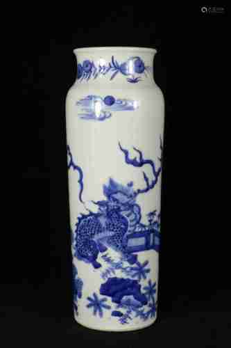 A CHINESE BLUE AND WHITE PORCELAIN VASE PAINTED WITH AUSPICIOUS BEAST, CHONGZHEN PERIOD