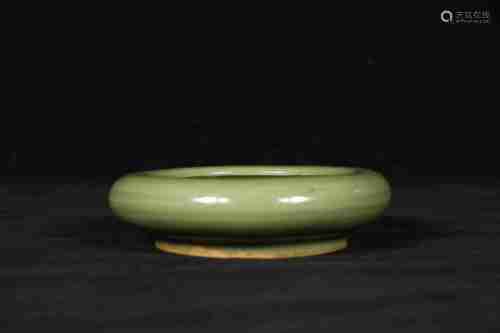 A CHINESE LONGQUAN KILN BRUSH WASHER, SONG DYNASTY