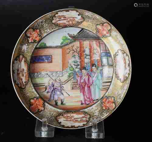 A CHINESE FAMILLE ROSE PORCELAIN PLATE, QIANLONG PERIOD