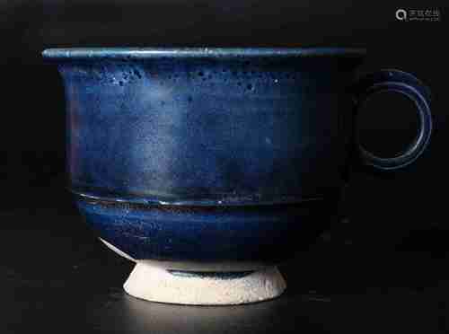 A CHINESE BLUE GLAZED CUP,TANG DYNASTY