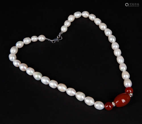 Designed Pearl & Cameo Agate Necklace