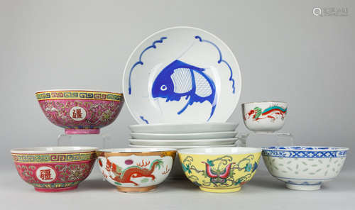 Set Chinese Export Porcelain Bowls