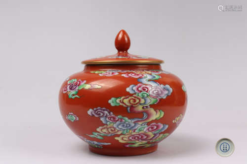 红釉八宝莲盖罐 A copper red glazed lidded jar with buddhist symbols