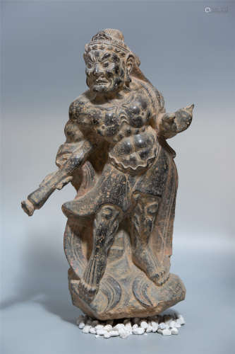 石雕天王 A carved stone guardian