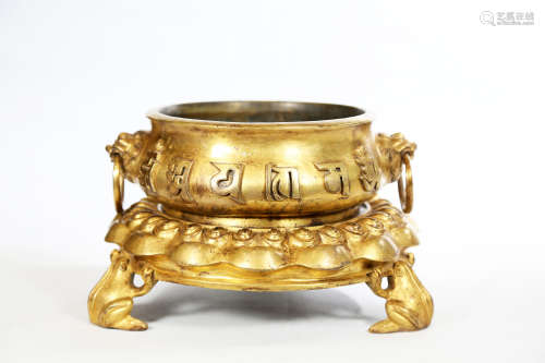 铜鎏金香炉 A parcel gilded bronze censor