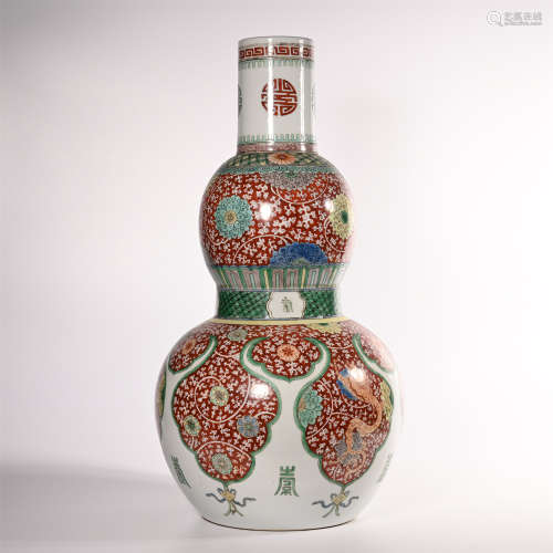 Qing Dynasty pastel gourd bottle