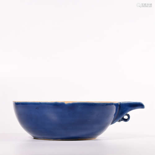Blue glazed small plate of Yuan Dynasty