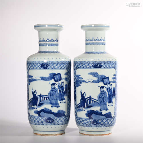 A pair of blue and white characters in Qing Dynasty