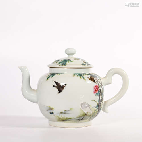 Qing Qianlong pink teapot