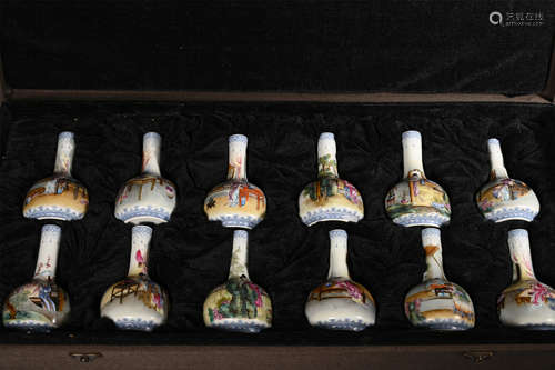 Qing Yongzheng powder enamel character story bottle set