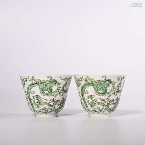 A pair of green colored dragon shaped cups in Kangxi of Qing Dynasty