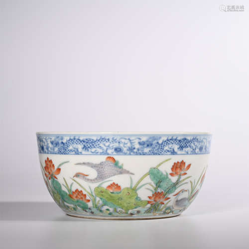 Daoguang pink lotus bowl in Qing Dynasty