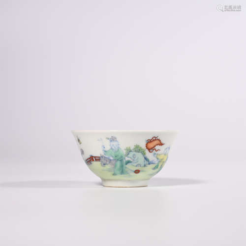 Qing Dynasty Yongzheng famille rose baby opera bowl