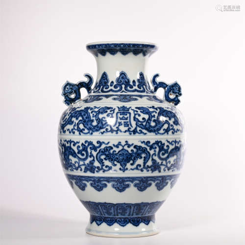 Qing Qianlong blue and white double ear vase