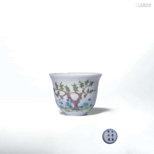 A Famille Rose Floral Porcelain Cup, Kangxi Mark