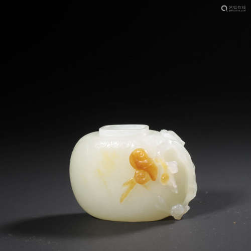A Plum Blossom Carved White Jade Water Pot