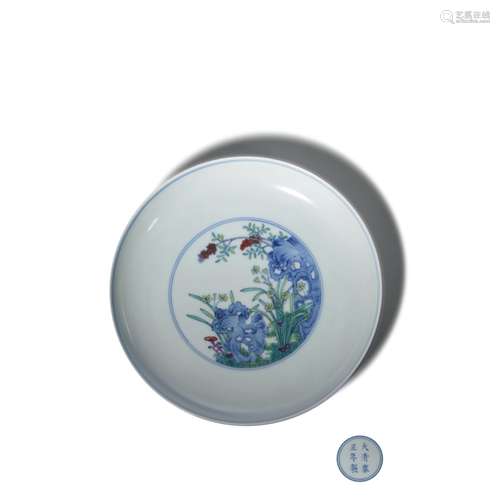 A Doucai Floral Porcelain Plate, Yongzheng Mark