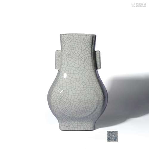 An Imitation Official Glaze Porcelain Guan Er Vase, Qianlong Mark