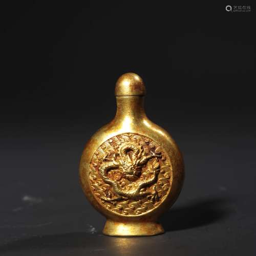 A Dragon Pattern Carved Gild Bronze Snuff Bottle