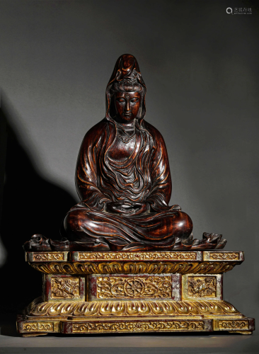 A CHINESE VINTAGE AGAREWOOD BUDDHA STATUE
