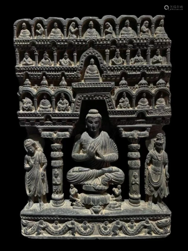 AN ASIAN STYLE VINTAGE BUDDHA THEME STONE STATUE