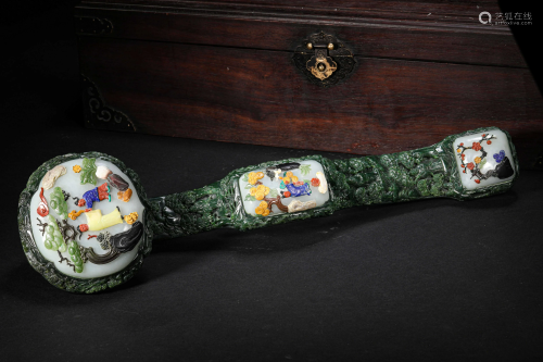 A CHINESE VINTAGE JADE RUYI SCEPTER