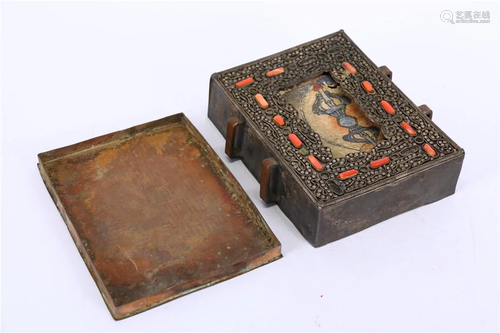 A SILVER KAWU BOX