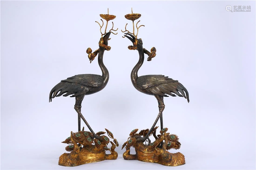 A PAIR OF GILT SILVER CRANES