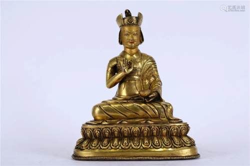 A GILT BRONZE BUDDHIST STATUE