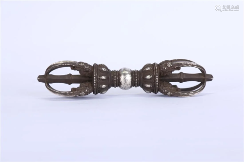 A SILVER BUDDHIST INSTRUMENT VAJRA