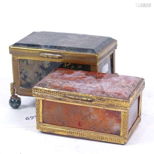 2 19th century moss agate and jasper caskets with brass mounts, largest width 6.5cm, both cracked