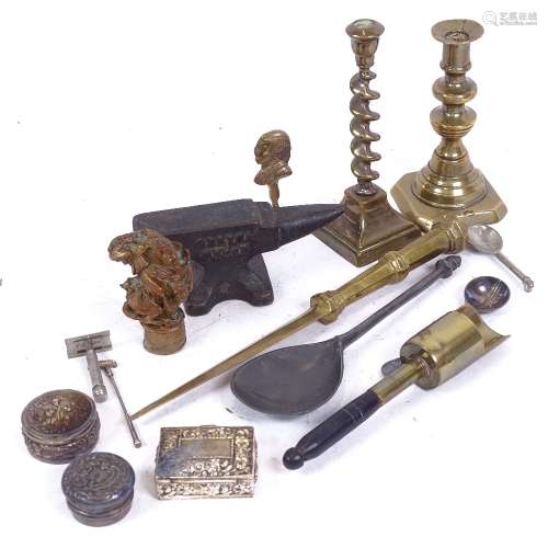 Various collectables, including early 20th century silver pillbox, Shakespeare seal, pewter spoon,