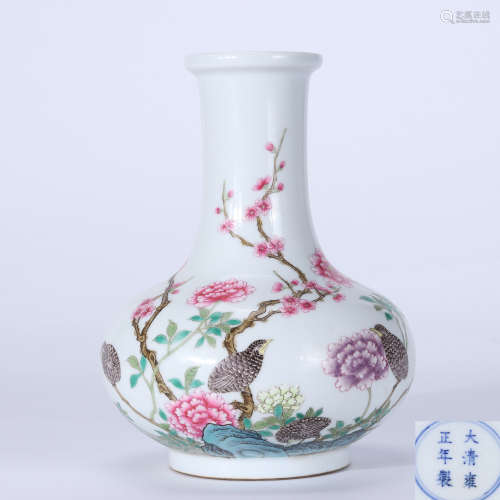 Qing Yongzheng famille rose vase