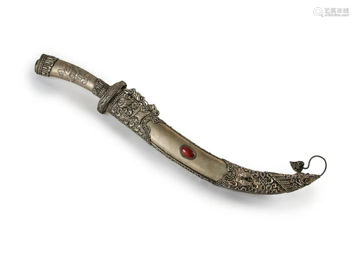 SILVERED METAL TIBETIAN DAGGER