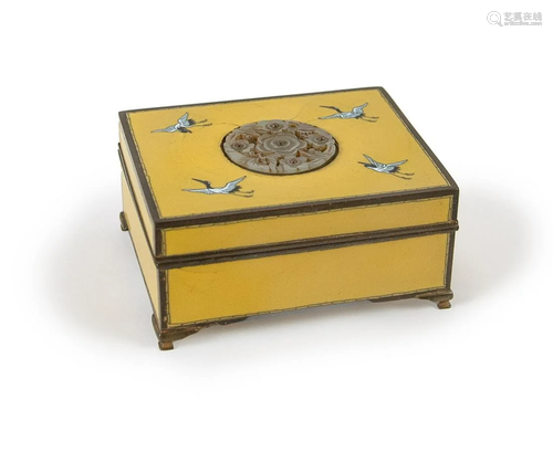 YELLOW ENAMELED CRANE BOX JADE MEDALLION