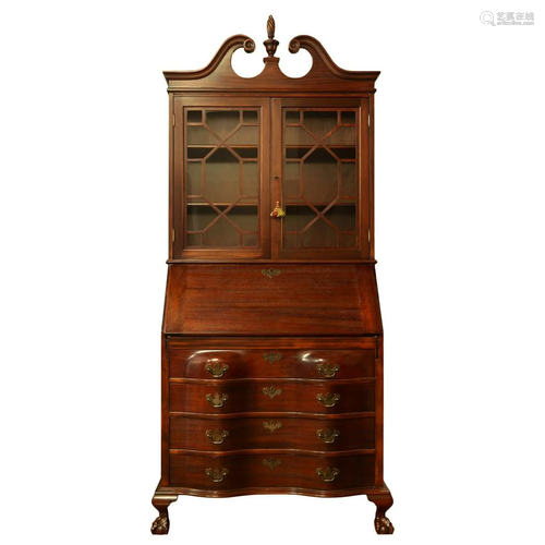 TRADITIONAL UPRIGHT SECRETARY DESK