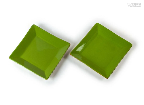 PAIR OF VIETRI ITALY GRREN DISH