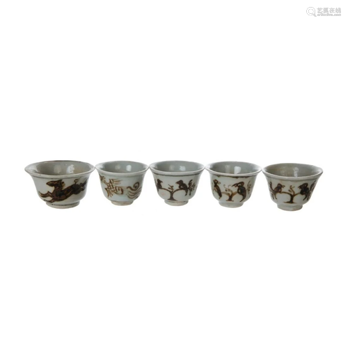 GROUP OF FIVE BIRD AND HORSE PATTERN CUPS