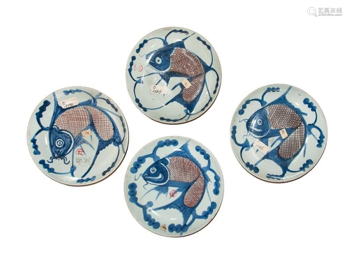 GROUP OF FOUR IMARI FISH DISHES