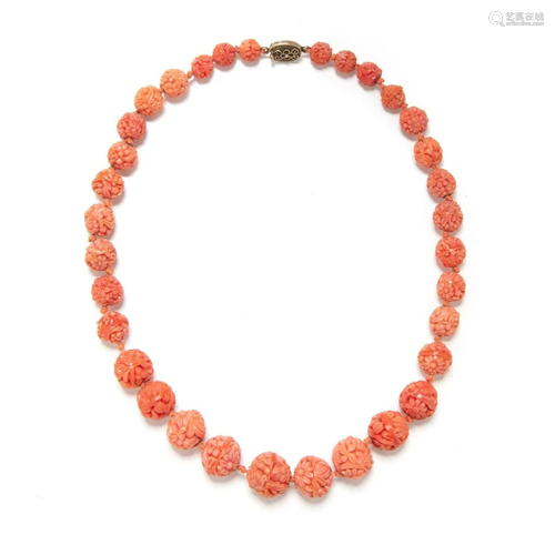 CHINESE CARVED CORAL BEADS NECKLACE