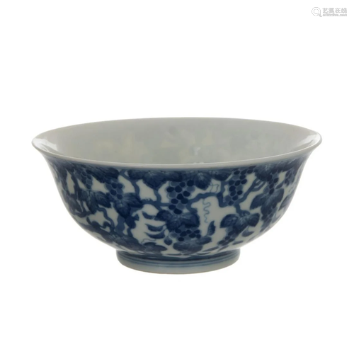 A CHINESE BLUE AND WHITE BOWL