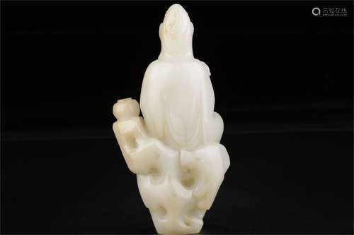 Hetian White Jade Statue of Seated Avalokitesvara,Qing Dynasty