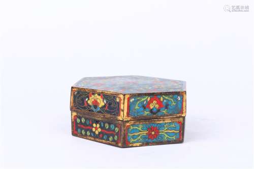 Cloisonne Lidded Box , Qing Dynasty