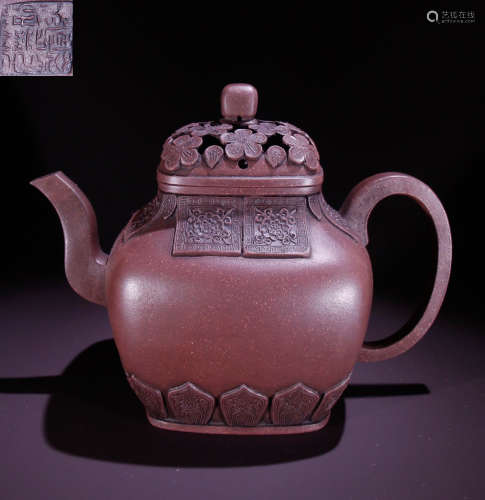 ZISHA CARVED POT WITH FLOWER PATTERN