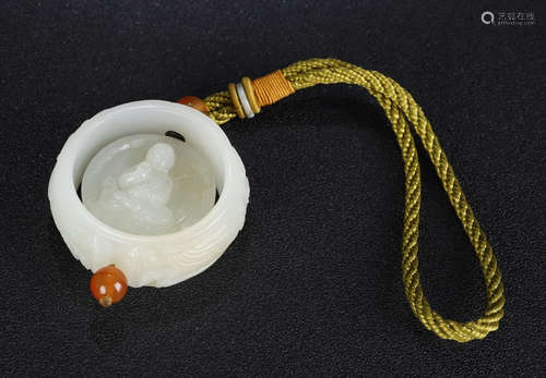 HETIAN JADE SEED CARVED PENDANT