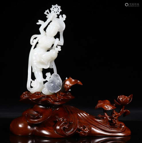 HETIAN JADE SEED CARVED FIGURE SHAPED STATUE