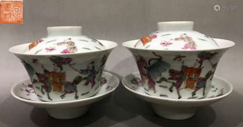 PAIR OF TONGZHI MARK FAMILLE ROSE CUPS&SAUCERS