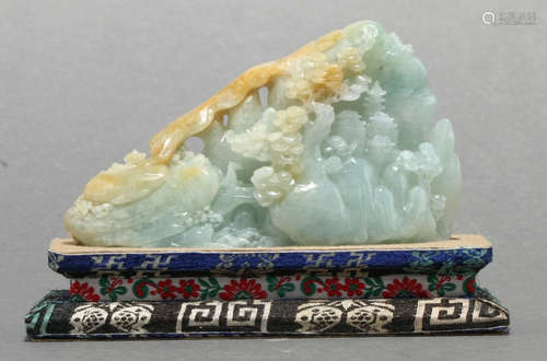 JADEITE LANDSCAPE PATTERN PENDANT