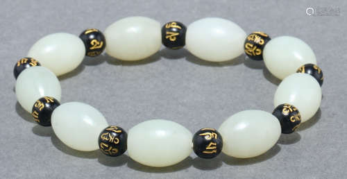 HETIAN JADE BEADS STRING BRACELET